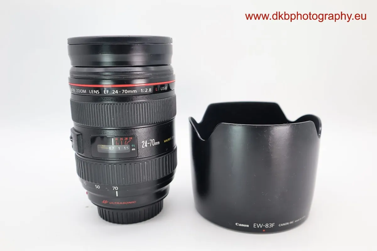 CANON EF 24-70mm F2.8L USM LENS #0533 - Image 1