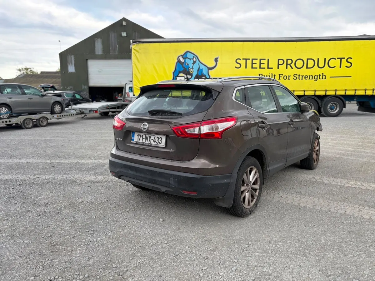 2017 Nissan Qashqai 1.5 diesel - Image 3