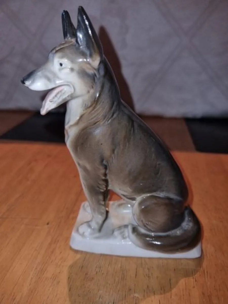 Vintage Porcelain Dog Figurine - Image 2