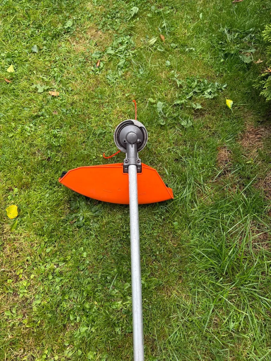 Stihl FS 100 strimmer - Image 3