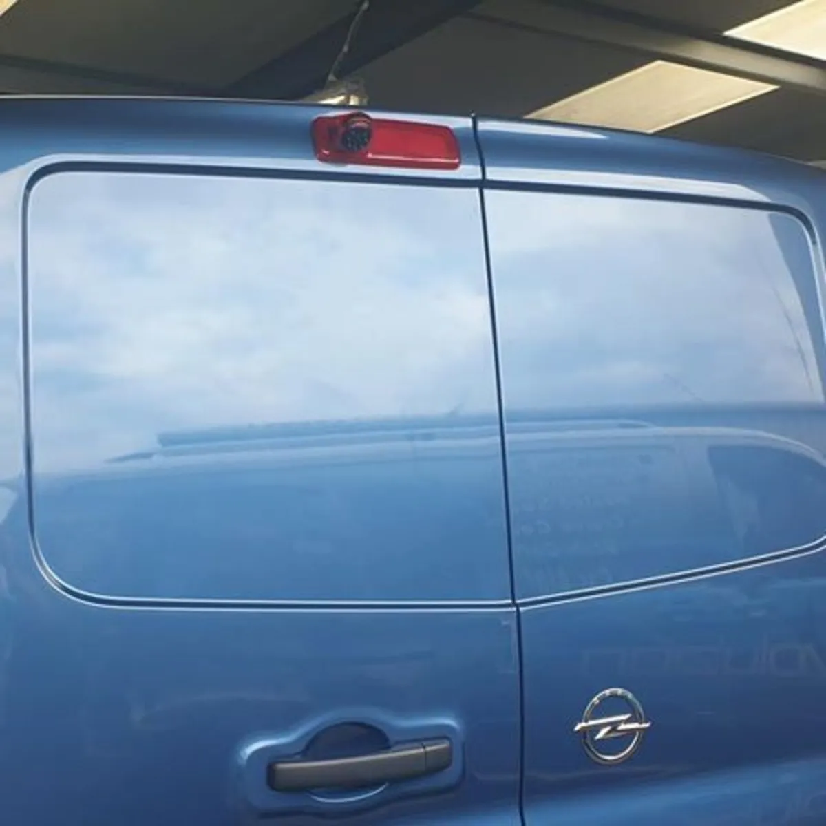 Brake Light Reversing Camera Kit Trafic Primastar - Image 1