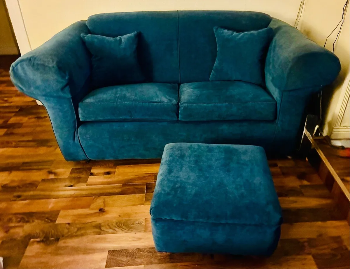 Two Seater Couch - Image 1