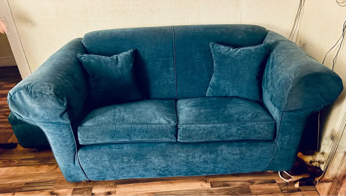 Two Seater Couch - Image 2