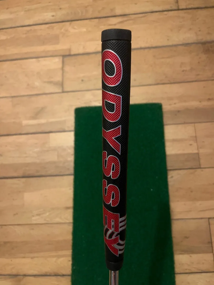 Odyssey o-works 2 ball putter - Image 4