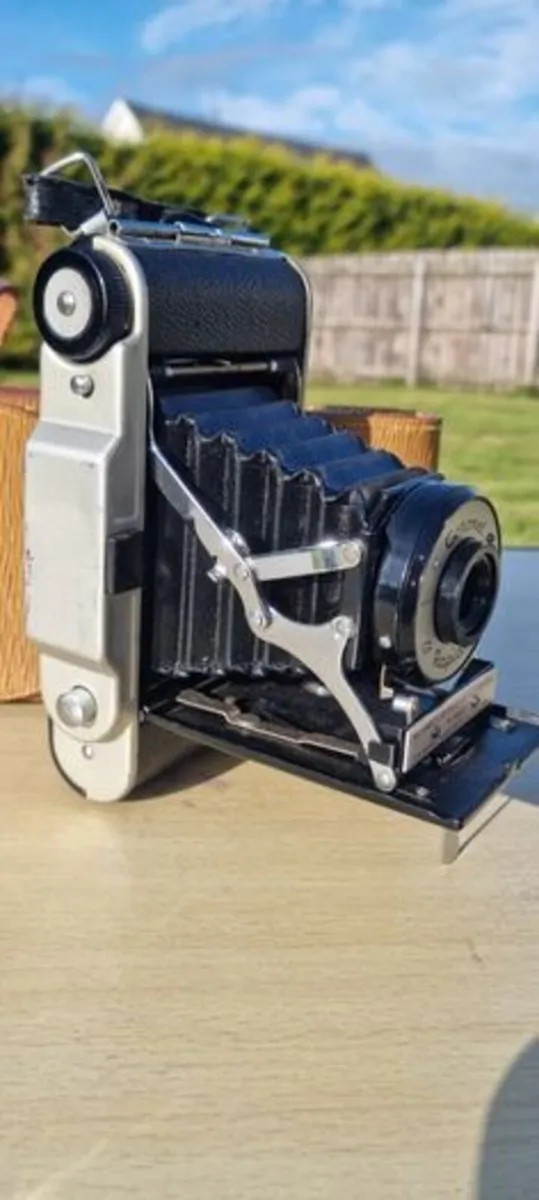 Coronet Rapide Vintage Folding Bellows 120 Film - Image 3
