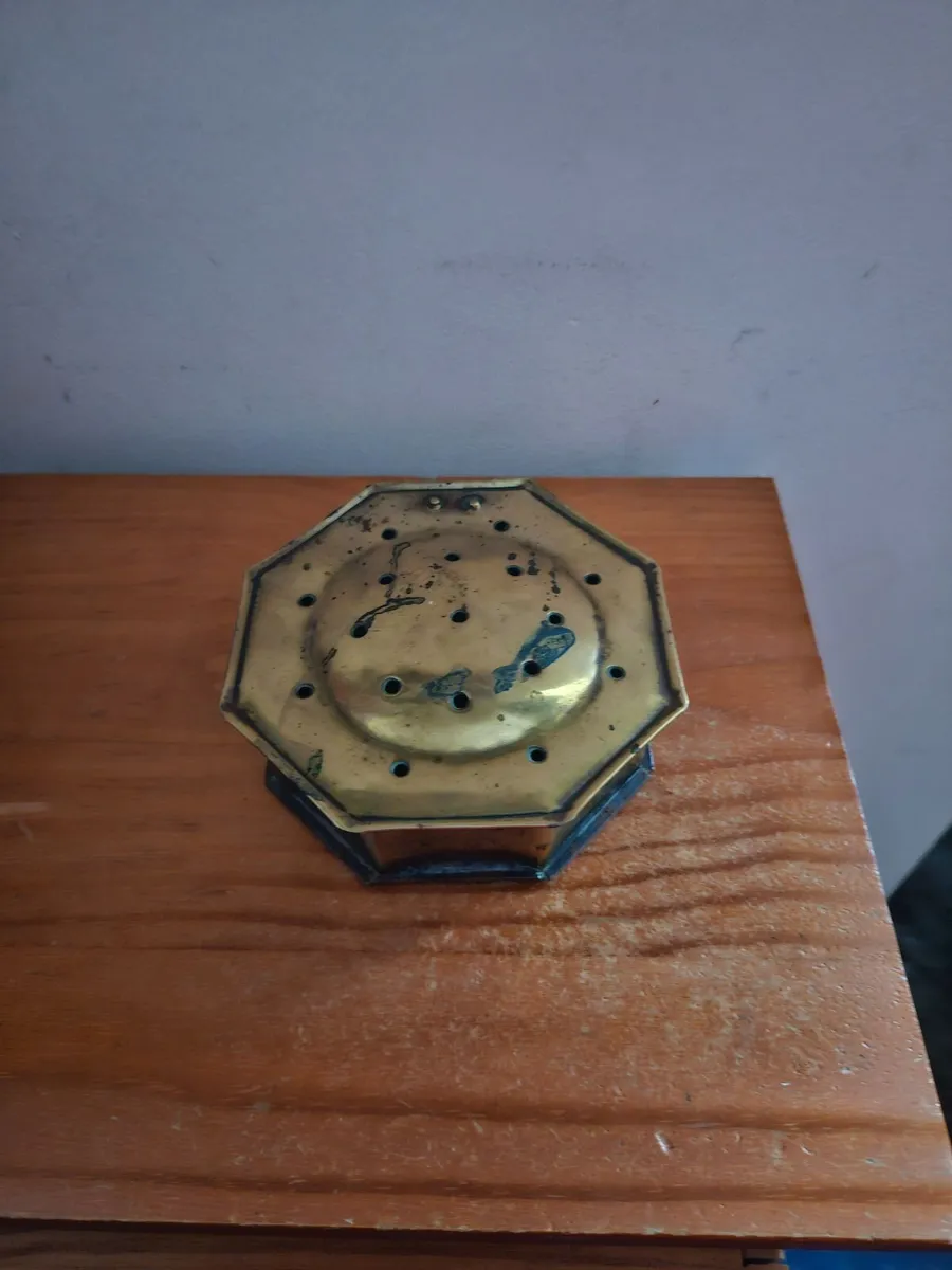 Vintage Brass Incense Box - Image 1