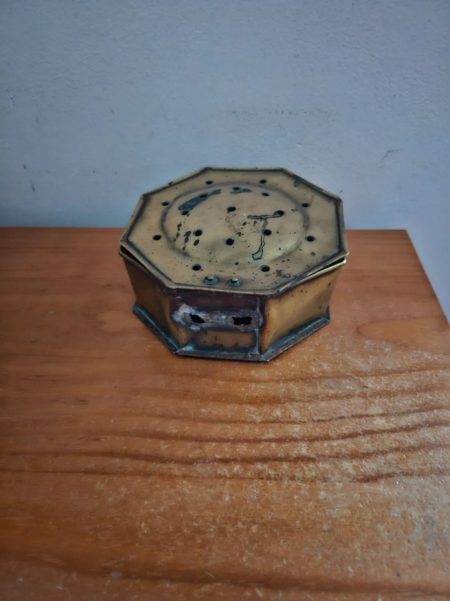 Vintage Brass Incense Box - Image 2