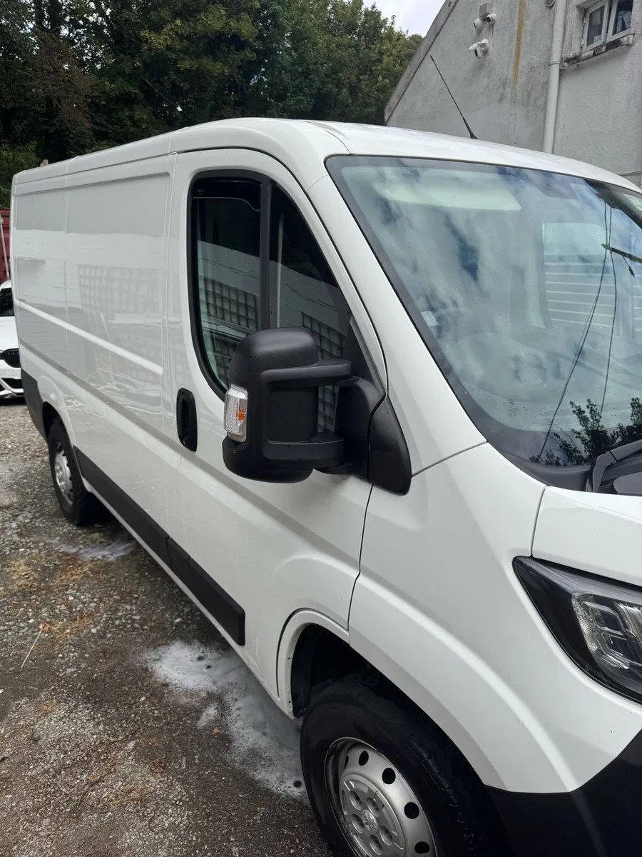 Peugeot boxer L1 H1 professional 2.2 hdi - Image 2