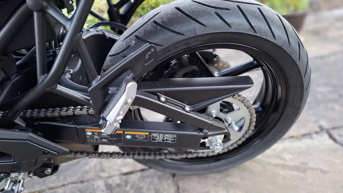 KAWASAKI VERSYS 650 2022 MINT CONDITION - Image 3