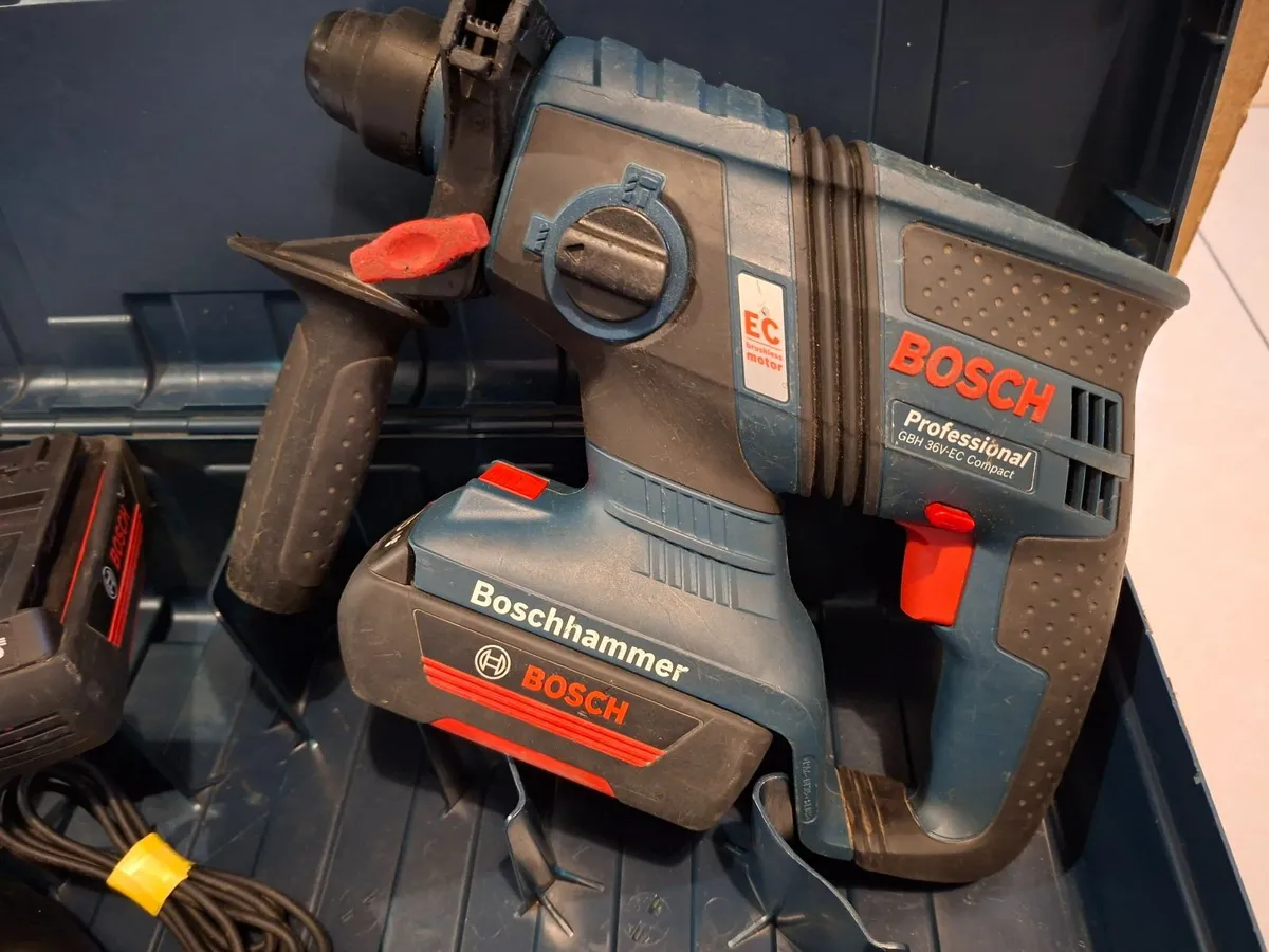 Bosch GBH 36V-EC Compact 2 Mode Drill - Image 2