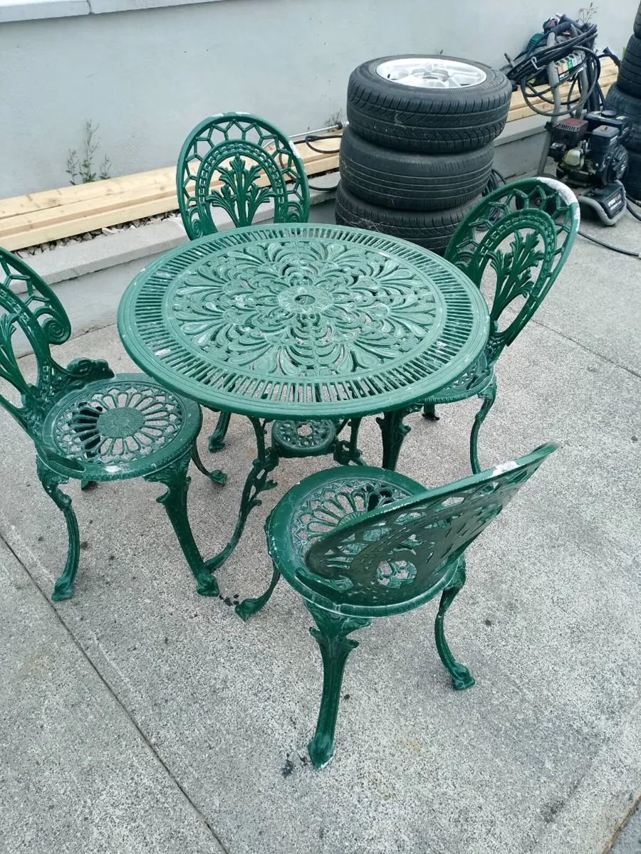 Garden set - Image 1