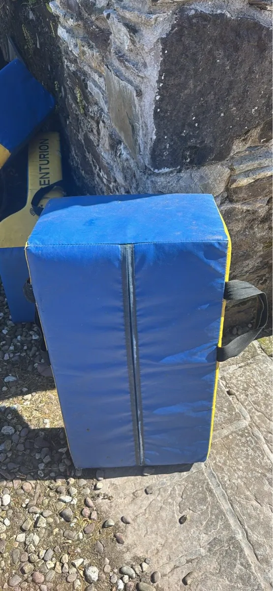 Rugby tackle bags - Image 2