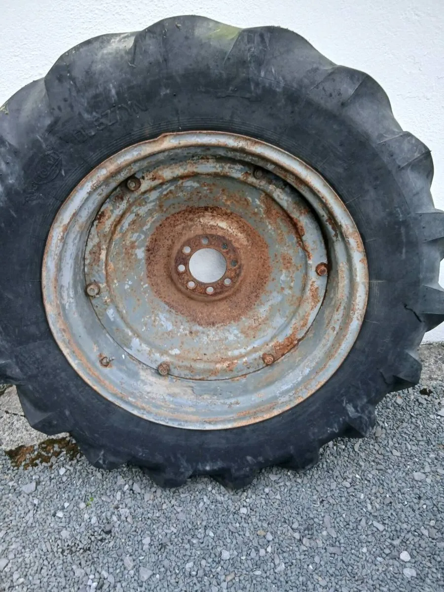 Ferguson 20 / massey 35 Wheel - Image 2