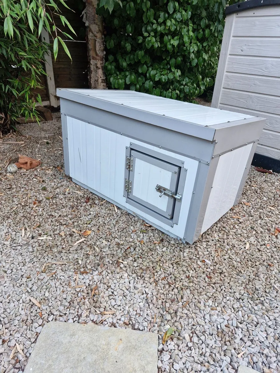Kennel - Image 1