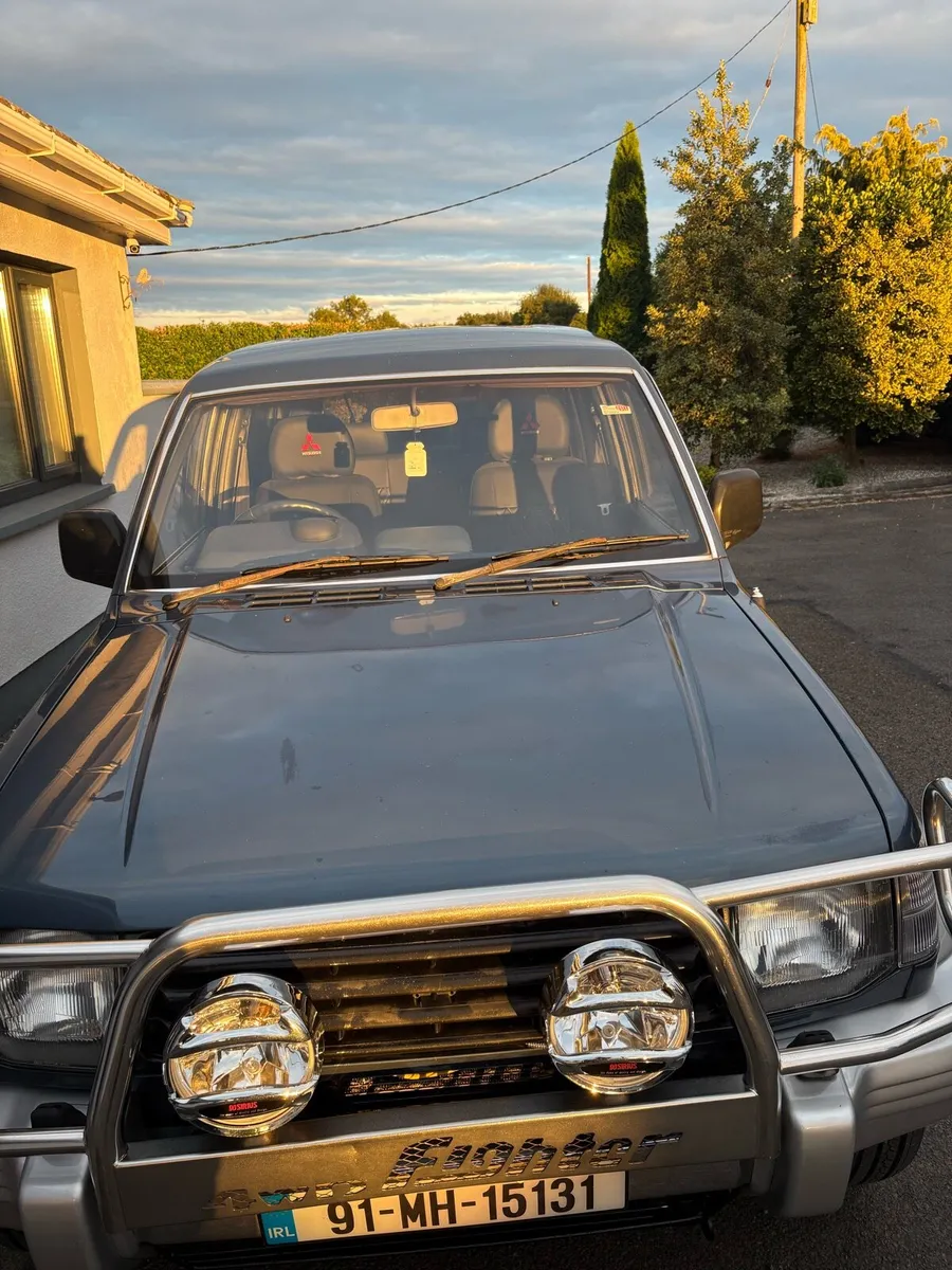 Mitsubishi Pajero - Image 1