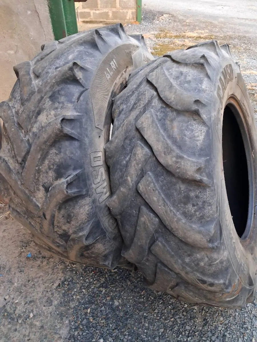 15.5/80 R24 tyres - Image 1