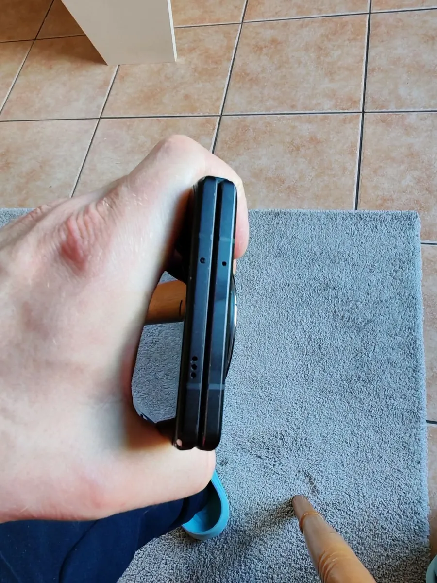 Vivo x FOLD 3 PRO - Image 3