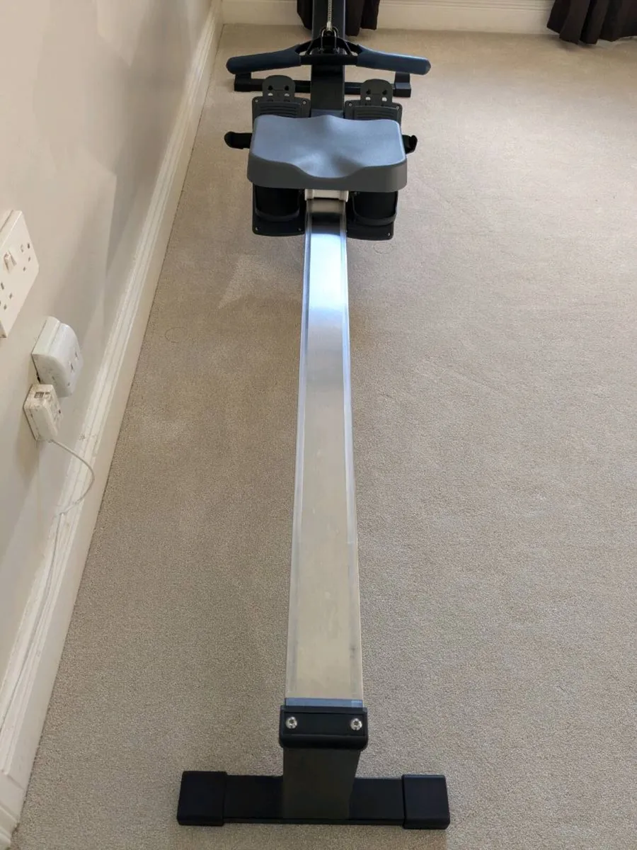 Concept 2 rowing machine - Image 3