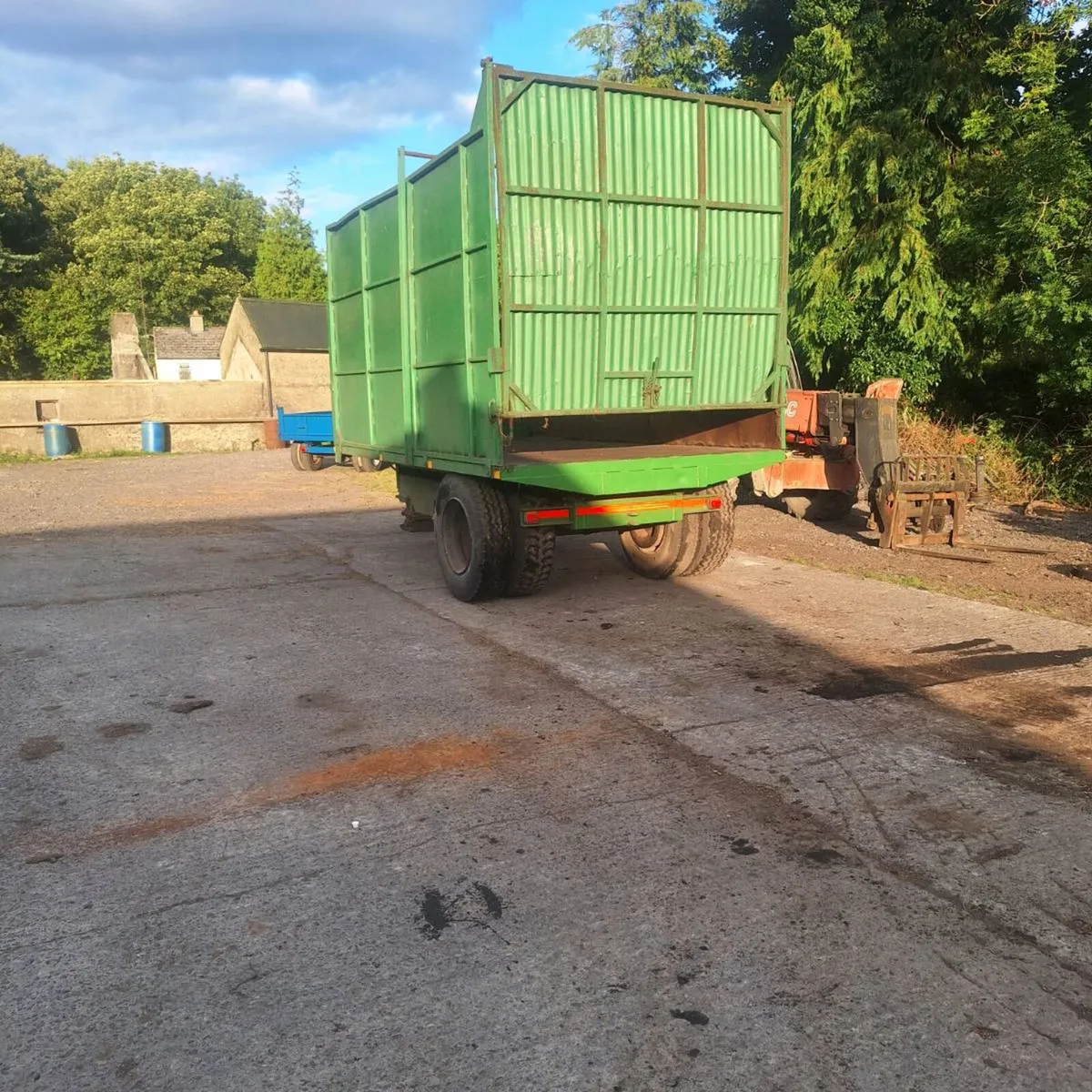 Tipping Trailers - Image 2