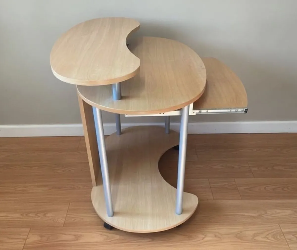 Mobile Computer Desk with Keyboard Tray & Shelf - Image 4