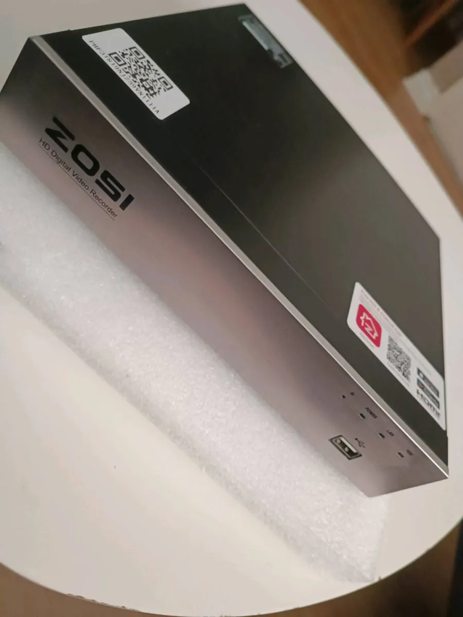 Zosi security camera's x4 with 8 channel DVR - Image 2