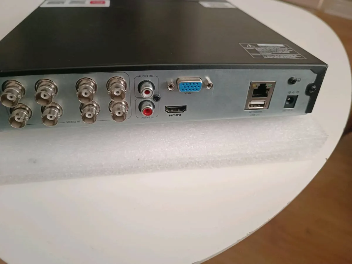 Zosi security camera's x4 with 8 channel DVR - Image 3
