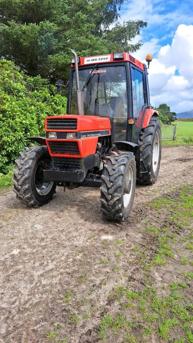Case International 885 XL - Image 2
