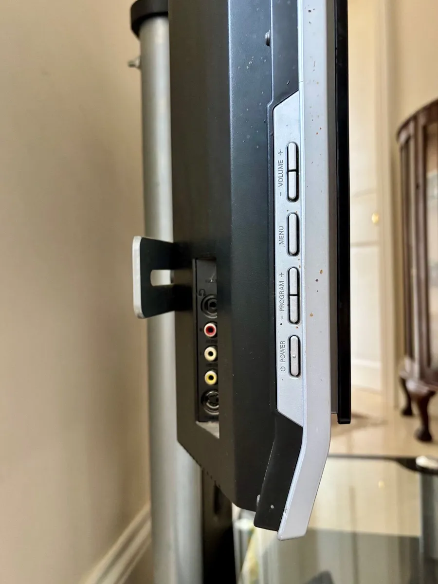 TV Screen and Stand - Image 4