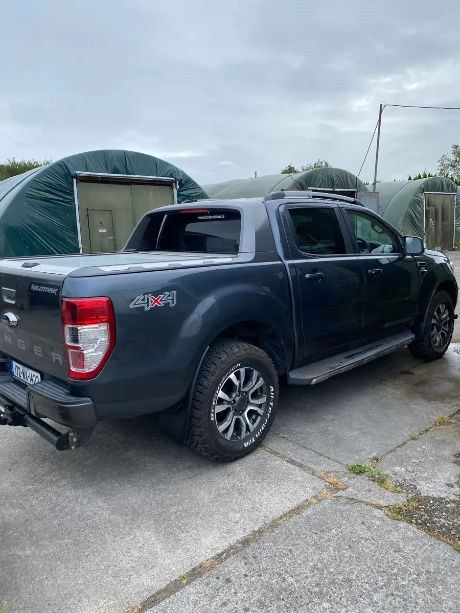 172 Ford Ranger wildtrak 3.2 6 speed Automatic - Image 3
