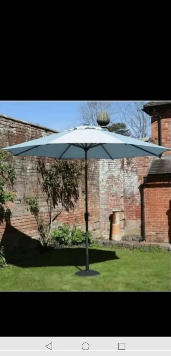 **CLEARANCE** Brand New Grey Rattan  6 Seater - Image 4