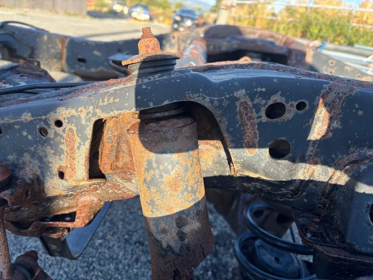 Toyota Landcruiser chassis& hilux rear Tub - Image 3