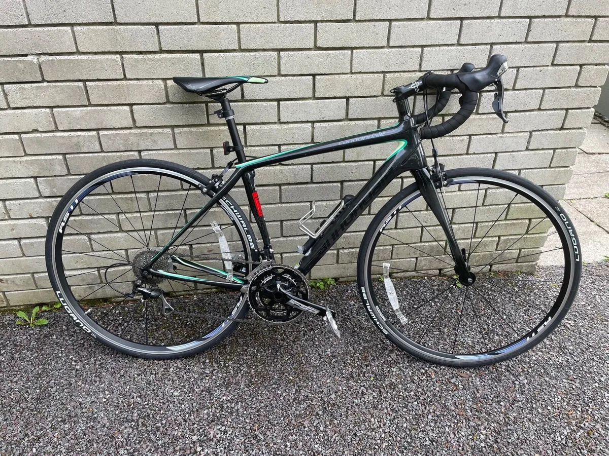 Cannondale Synapse Road Bike - Image 1