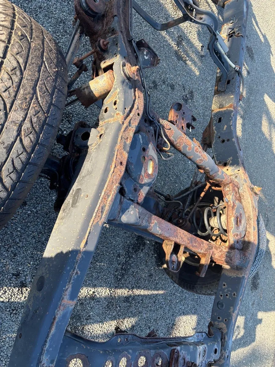 Toyota Landcruiser chassis& hilux rear Tub - Image 2