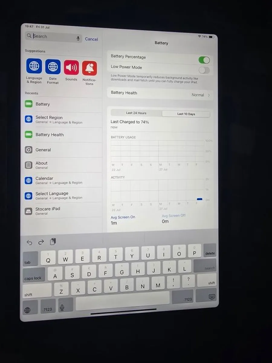 iPad - Image 4
