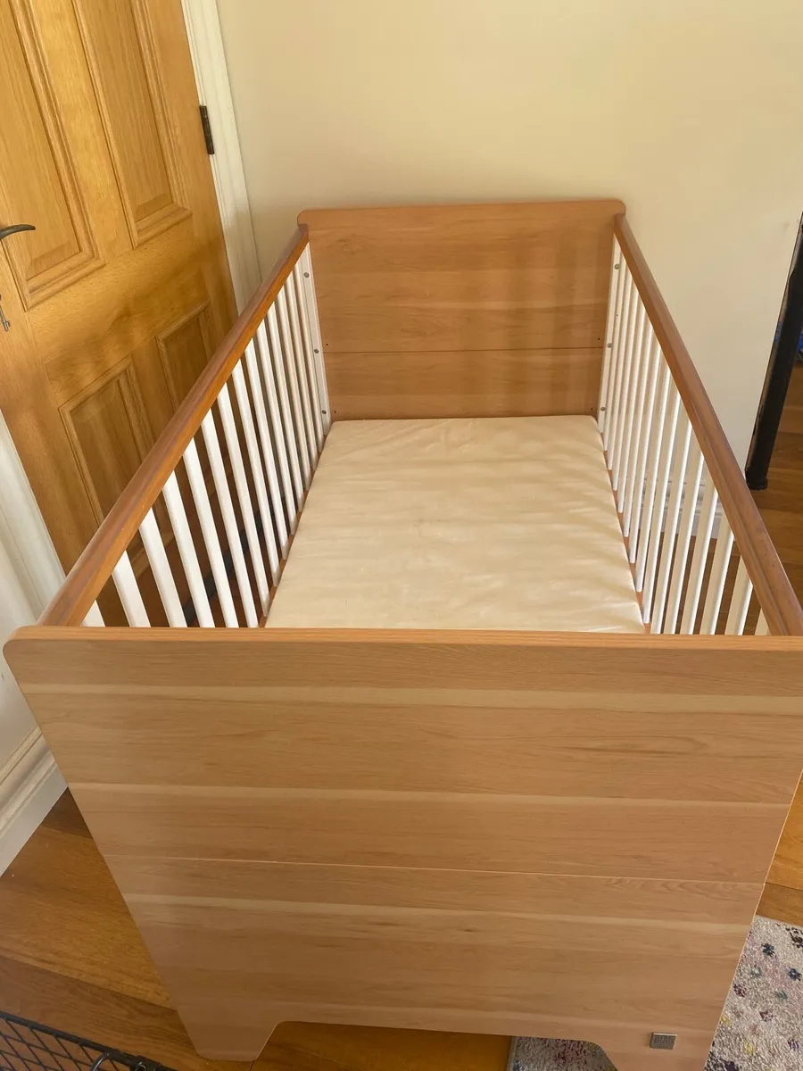Baby Elegance Little Buds Cot Bed with Mattress - Image 2