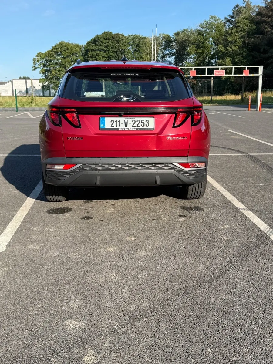 Car. - Image 4