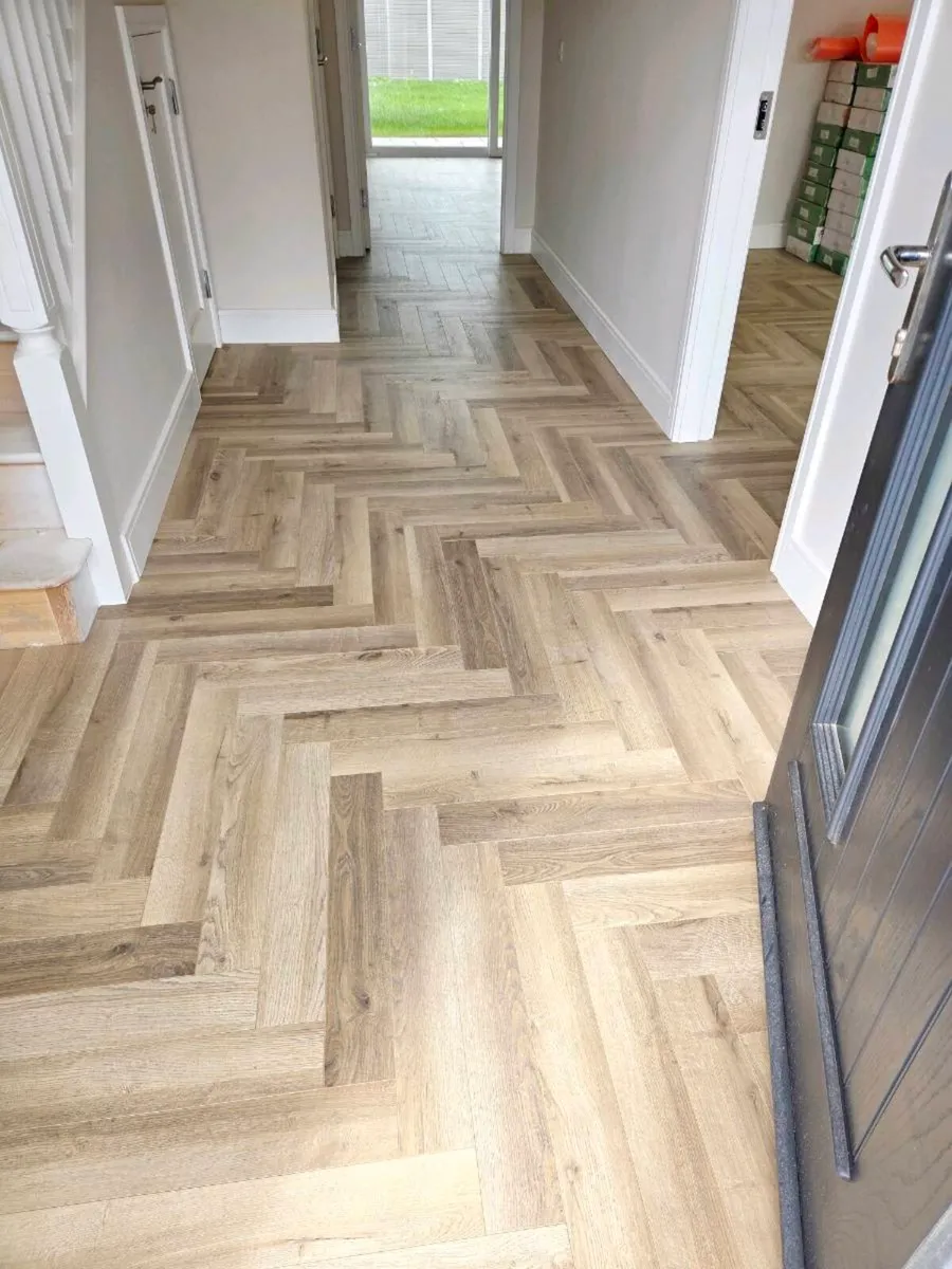 Timber floor fitter - Image 2