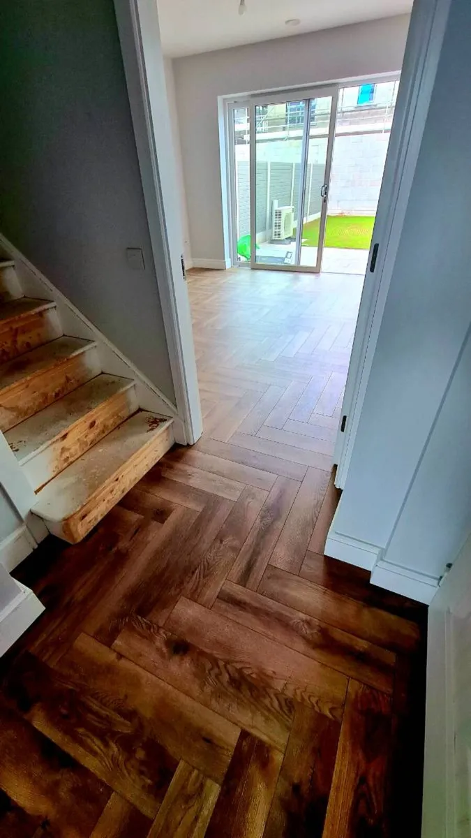 Timber floor fitter - Image 3