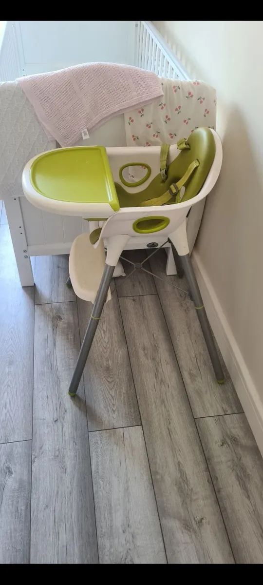 Mamas & Papas Highchair - Image 4