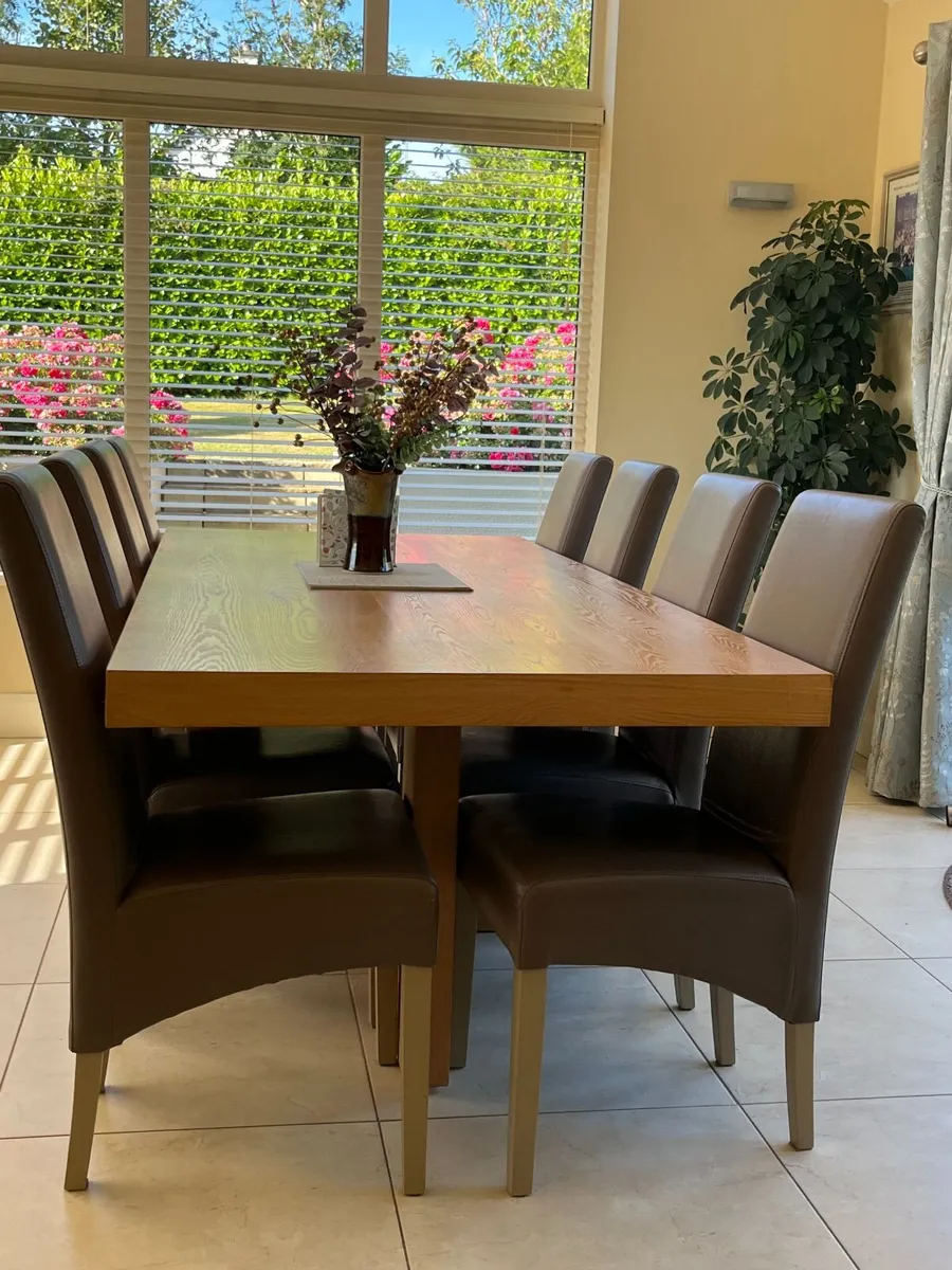 Dining Table - Image 4
