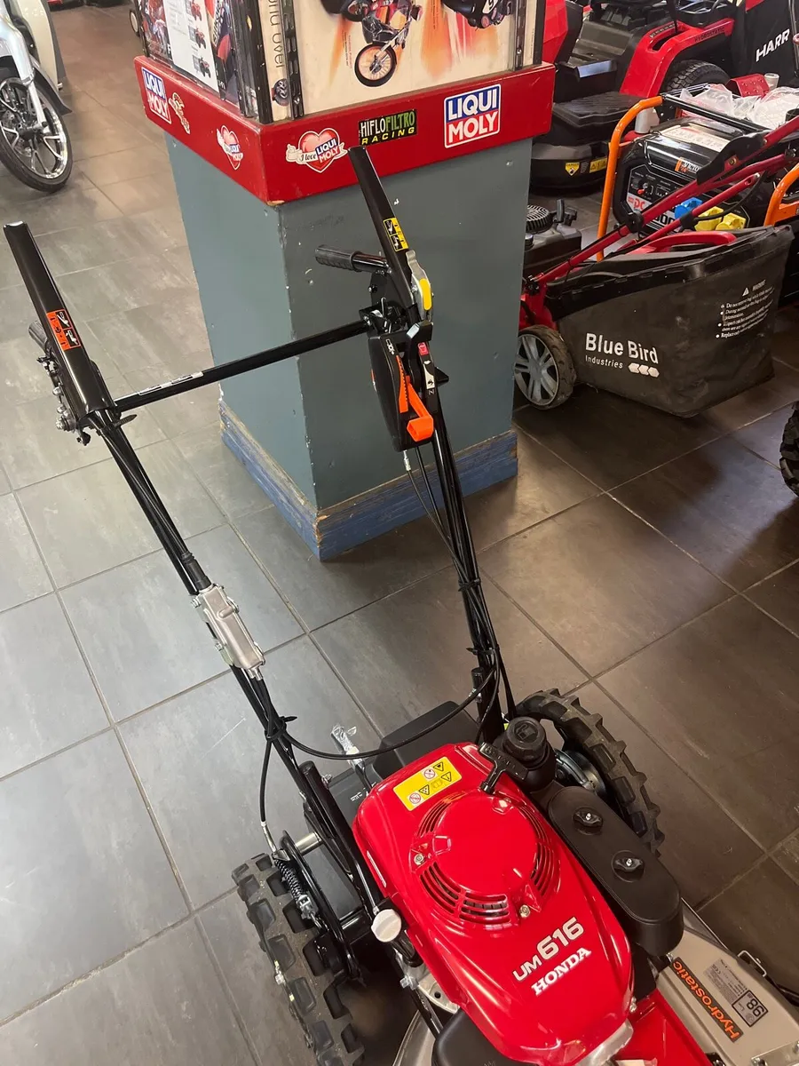 Lawnmowers - Image 3