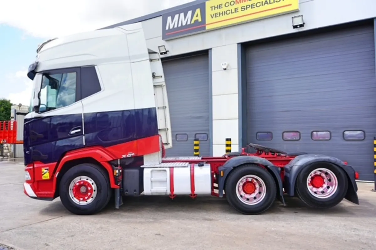 2022 DAF XG (PLUS) EDITION 530 6X2 TWIN WHEEL TAG - Image 4