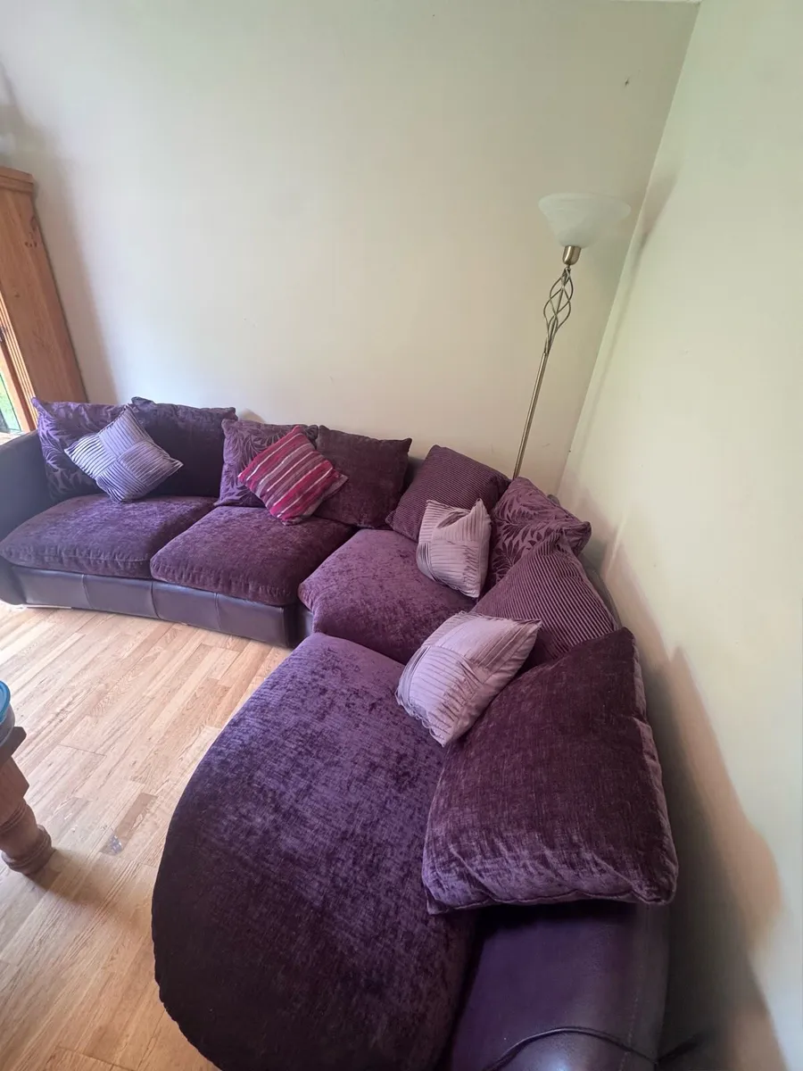 Large Purple Corner Sofa – Excellent Condition - Image 1