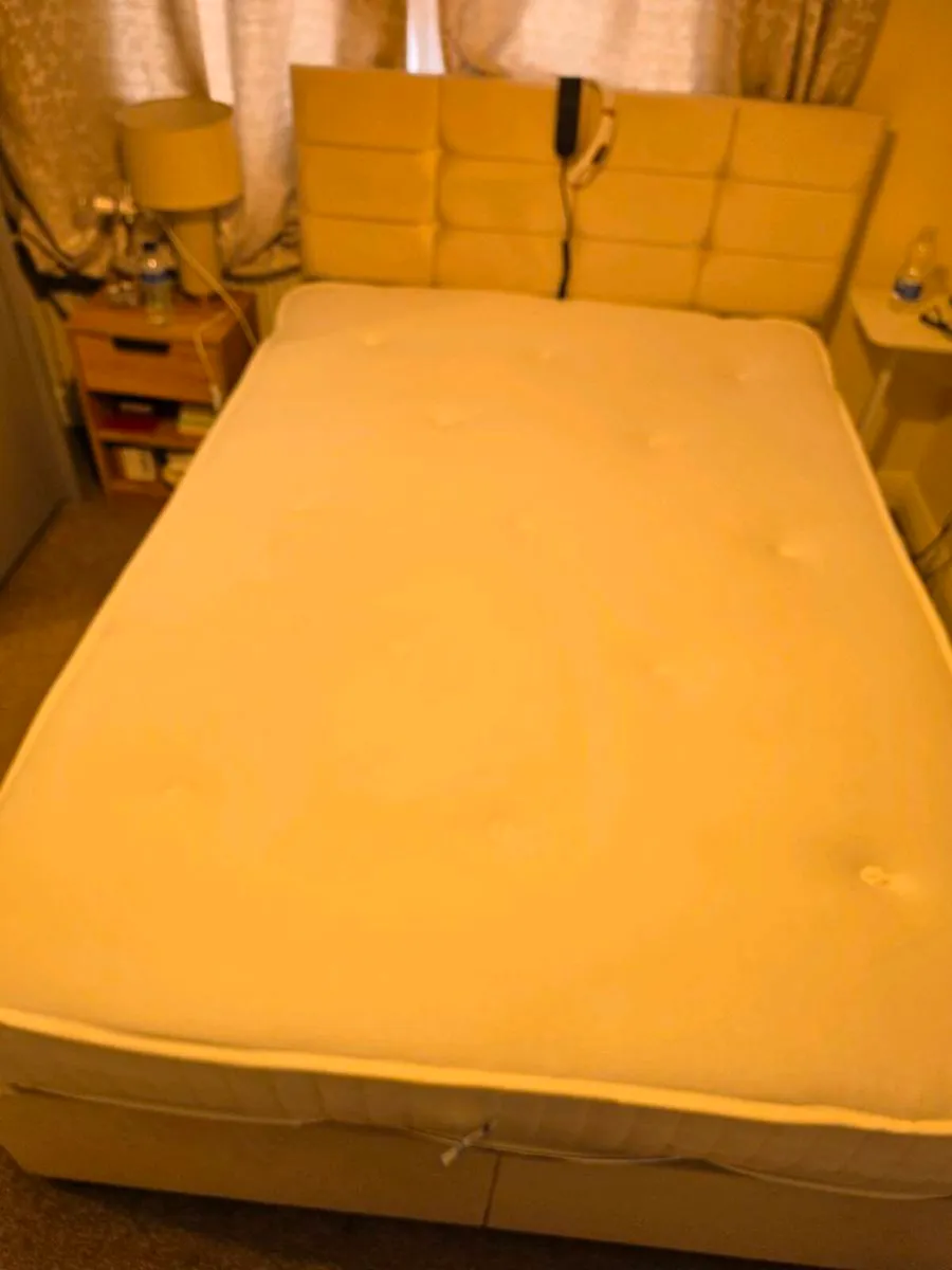 Bed & Mattress - Image 2