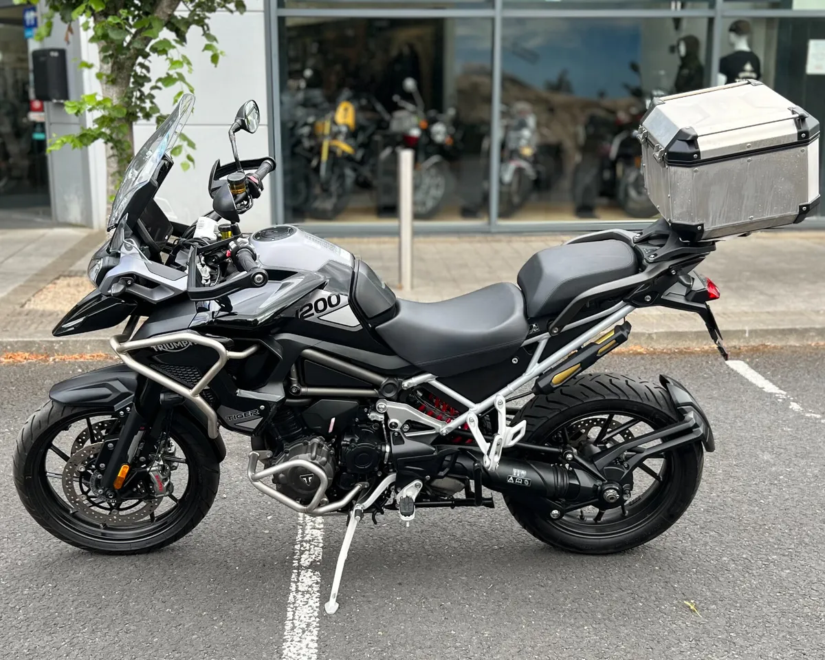 TRIUMPH TIGER 1200 GT PRO - Image 4