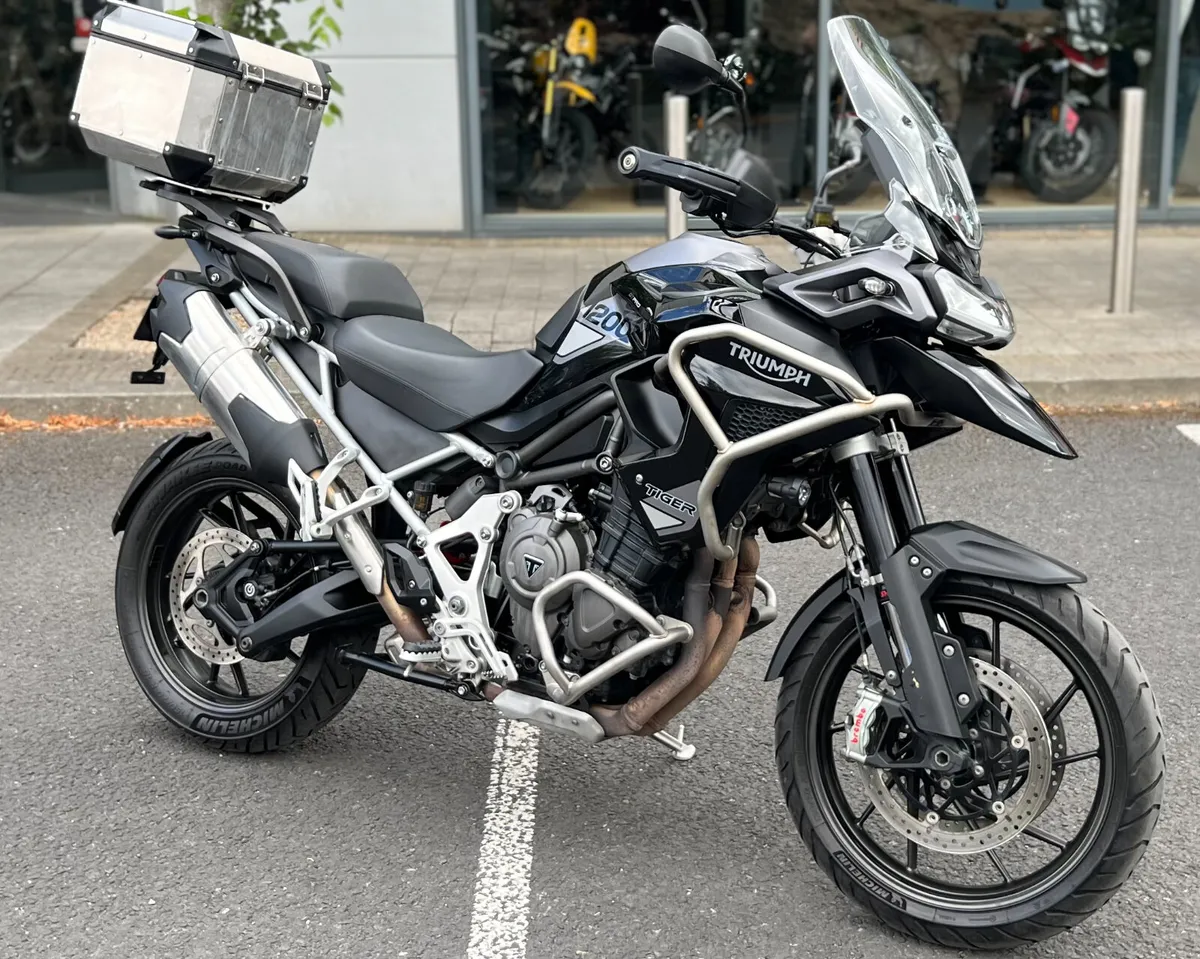 TRIUMPH TIGER 1200 GT PRO - Image 2