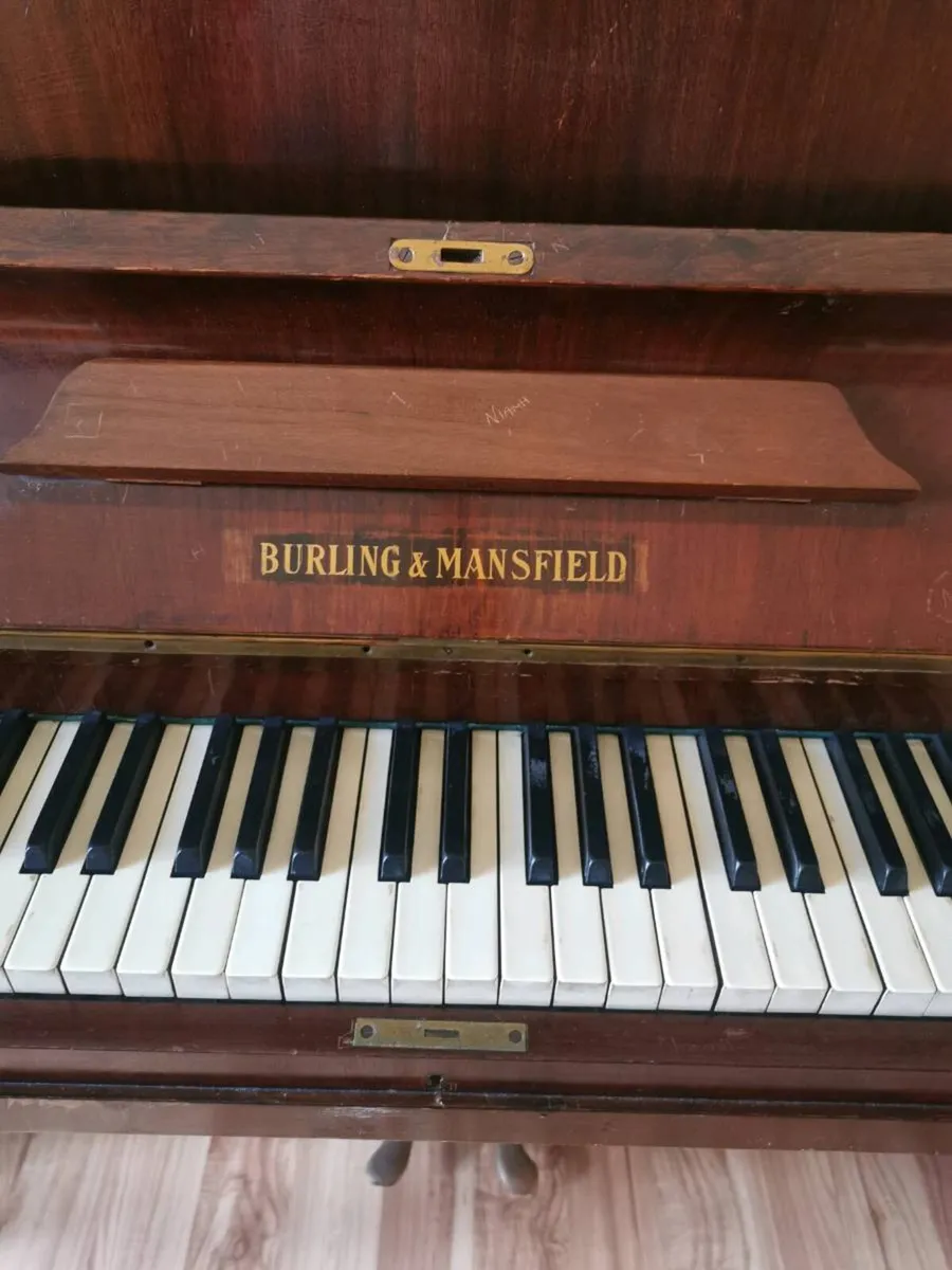 Piano - Image 1