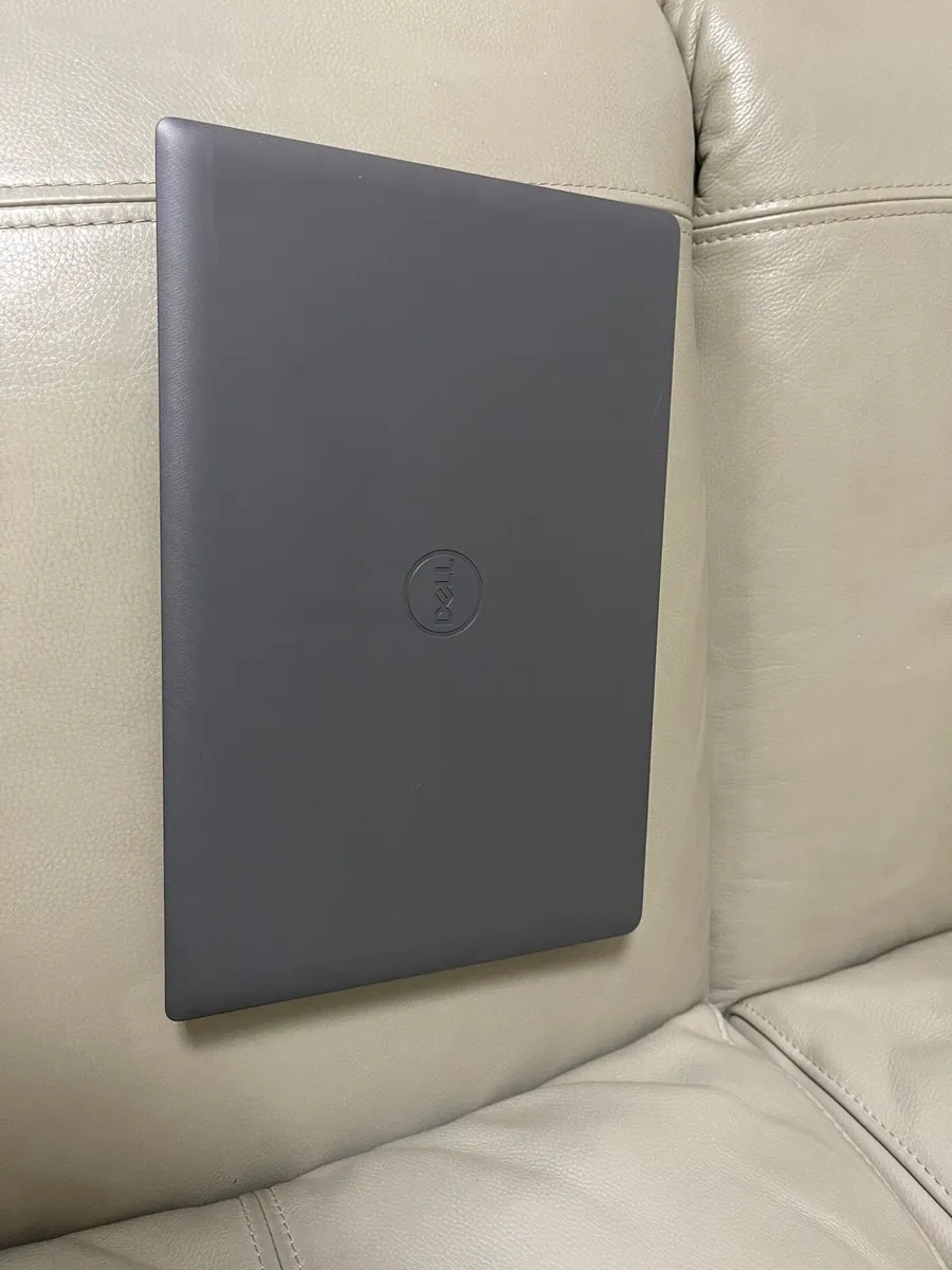 Dell i5 pro | 64gb ram | 2 TB SSD | win 11 pro - Image 4