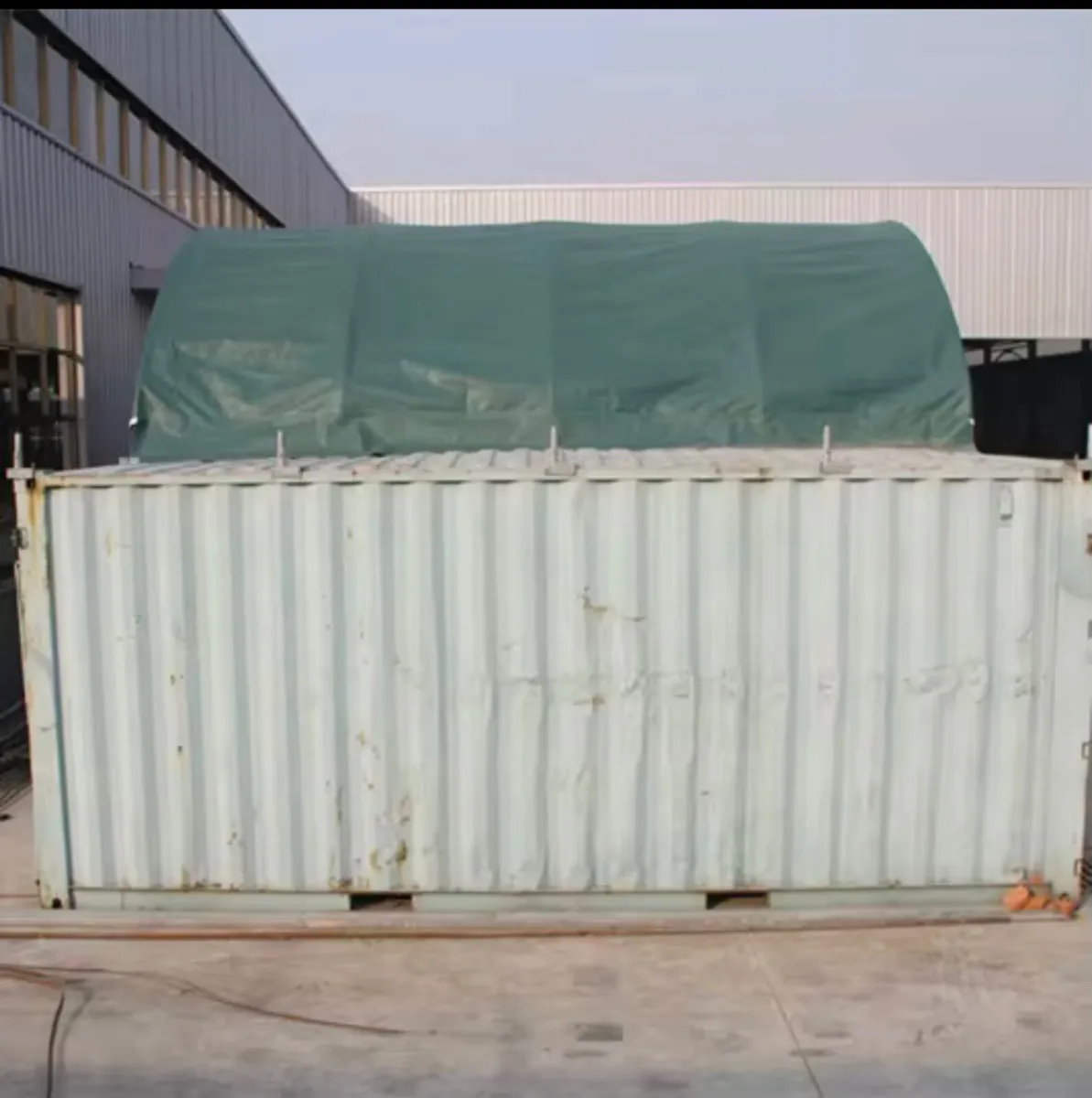 C2020H Container Shelter 900g Pvc with rear wall - Image 3