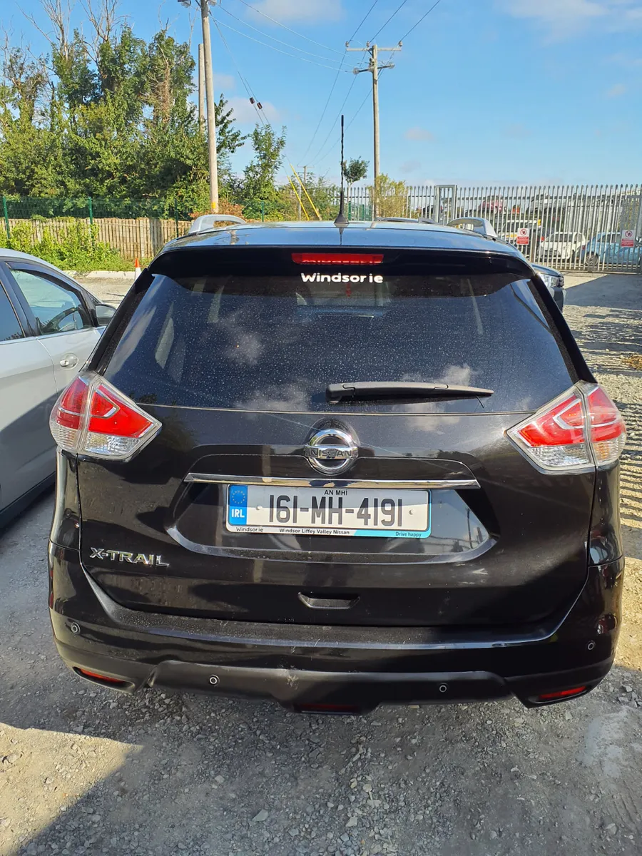 Nissan X-Trail 7 seater - Image 3